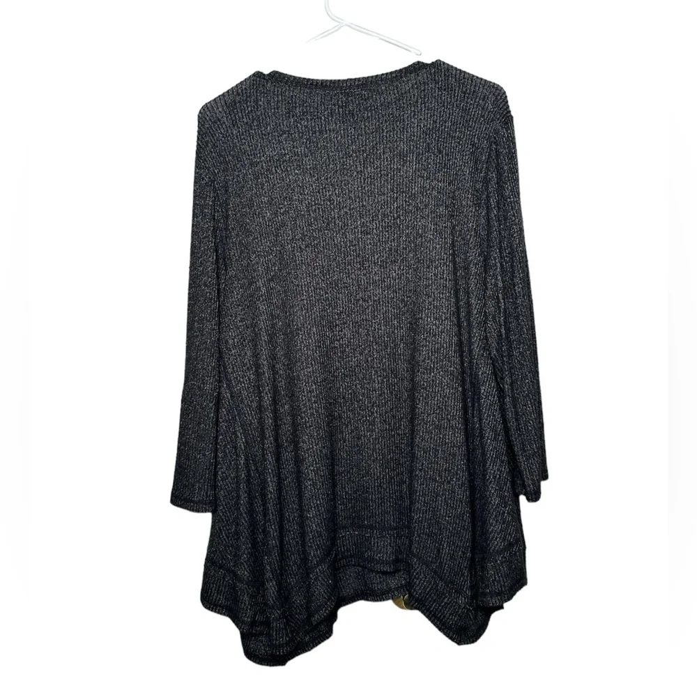 Rio & Rian Women's 3/4 Length Sleeve Top‎ w/ Shark Bite Hem Size XL Black